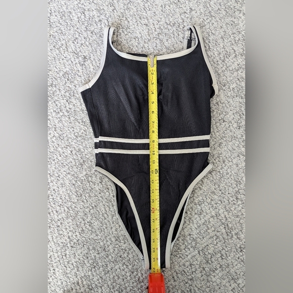 Jantzen Womens Swim/Bathing Suit With High-Cut Legs & Low Open Back - Picture 12 of 16